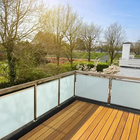Ruime Vakantiewoning Dicht Aan Het 度假居